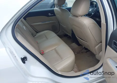 2010 Mercury Milan Premier из США, поврежденный, VIN 3MEHM0JAXAR609045